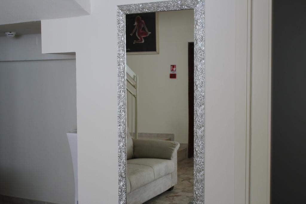 Hotel Marina Римини Екстериор снимка